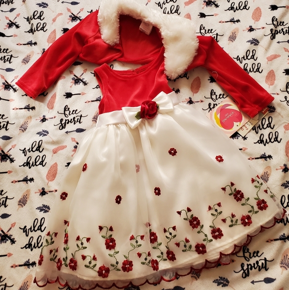 Red 👗 - Picture 3 of 4